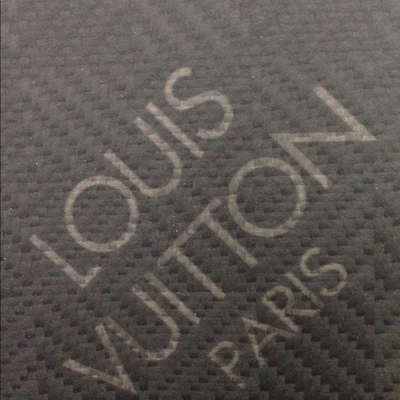 LOUIS VUITTON Keepall (Rare) - Picture 4 of 6